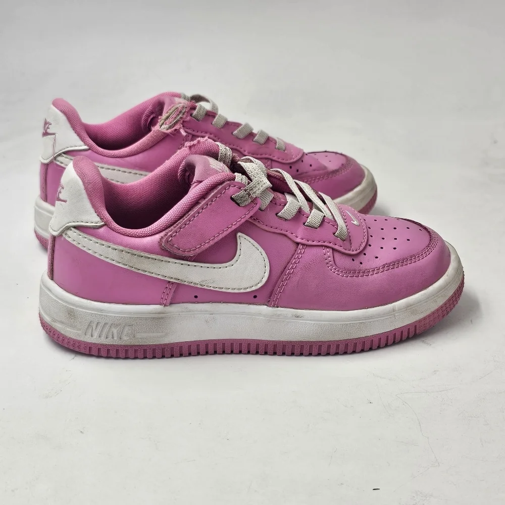 Nike Force 1 Low EasyOn Kids 11.5C Playful Pink White FlyEase Hook Loop Strap